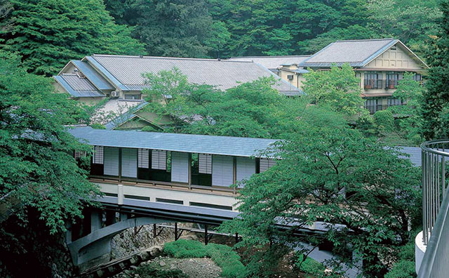 月光園　游月山荘