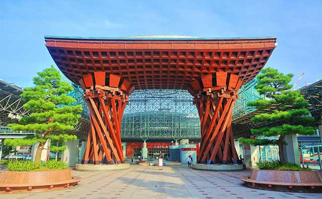 金沢駅