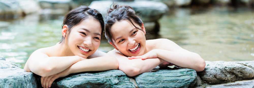 女子旅に！美肌の湯としておすすめの全国の温泉地と宿泊施設を紹介