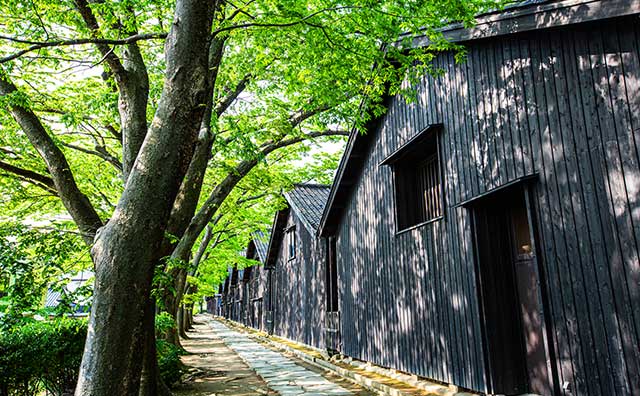 山居倉庫