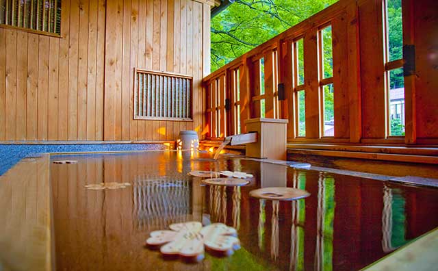 街道浪漫おん宿蔦屋　露天風呂