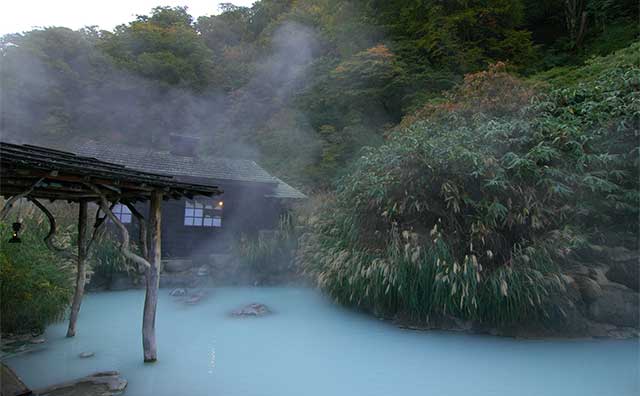 鶴の湯温泉　混浴露天風呂