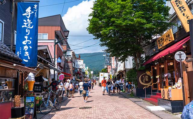 旧軽井沢銀座通り