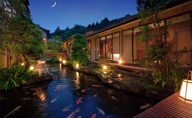 旬彩の宿緑水亭　中庭／庭園
