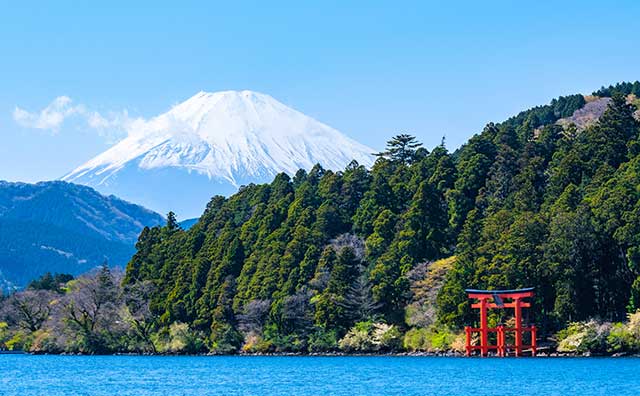 箱根・芦ノ湖（神奈川県）
