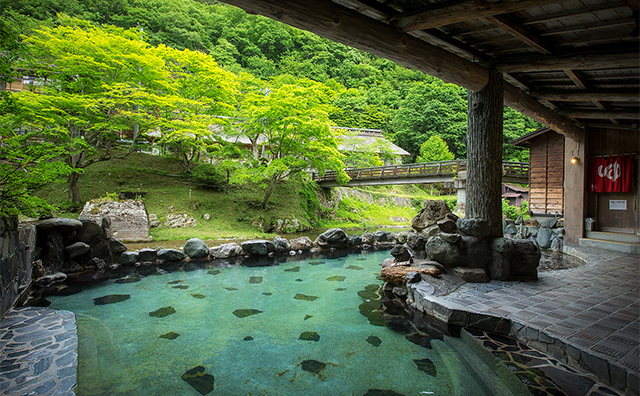 大沢温泉　湯治屋にある大沢の湯