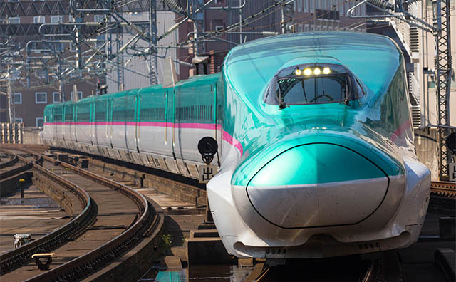 東北新幹線 E5系