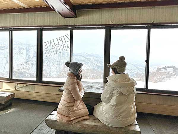 スキー場も近い！「湯けむりの宿　雪の花」へ。越後湯沢温泉街も満喫